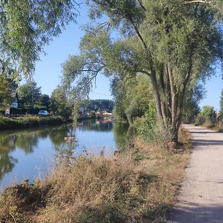 Nyaraló De L'ecluse Carree Coulogne