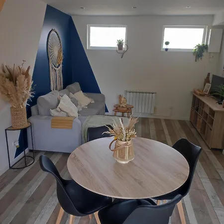 De L'ecluse Carree Coulogne